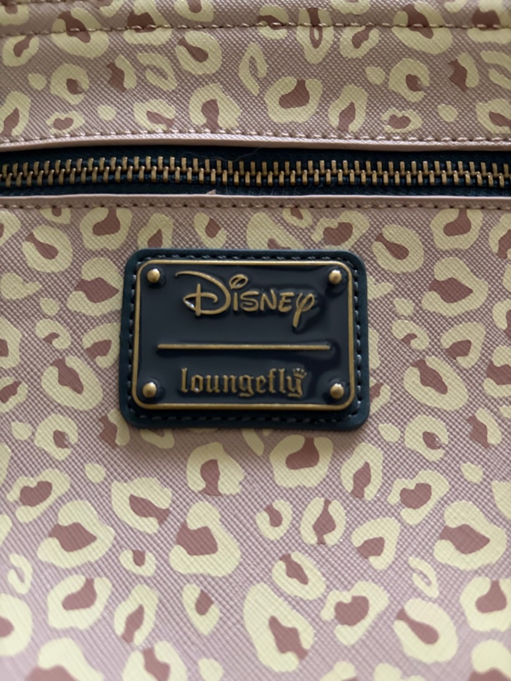 Loungefly Disney Cheetah-Print Crossbody with Disney Embroidery Mickey and Pluto - Picture 4 of 4